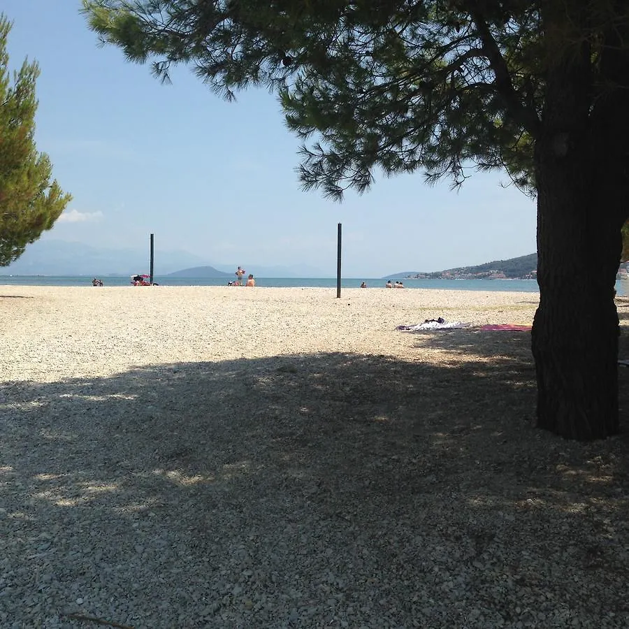 Chill Out Beach Apartments Trogir Kroatien
