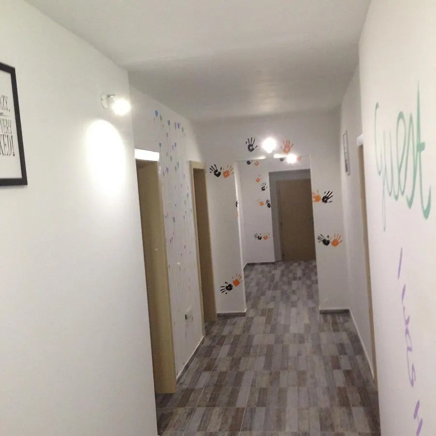 Chill Out Beach Apartments Trogir